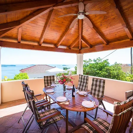 Small Piece Of Paradise Villa *