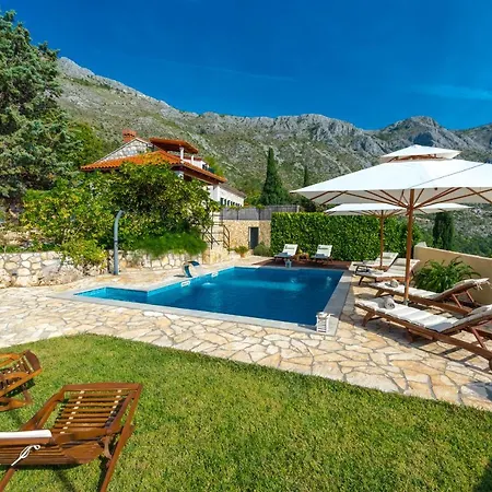 Small Piece Of Paradise * Mlini